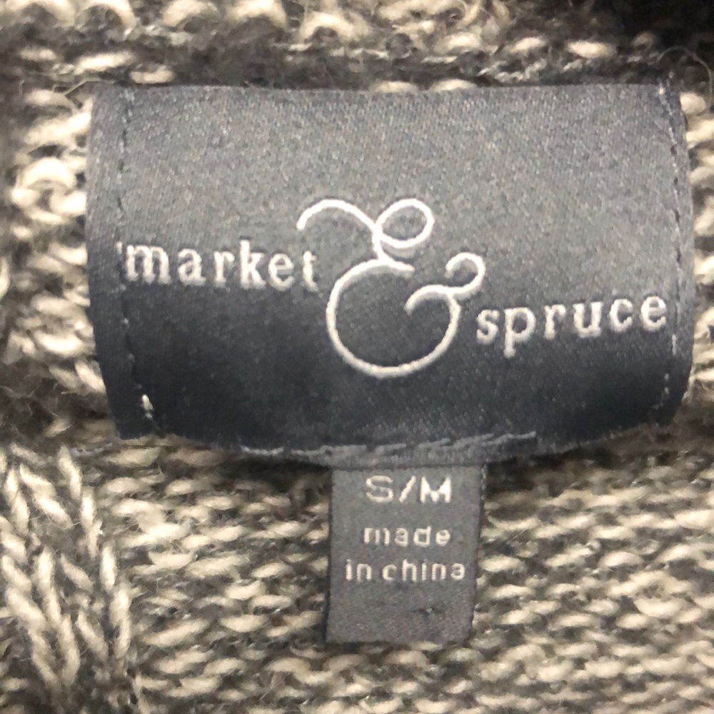 Pancho sweater